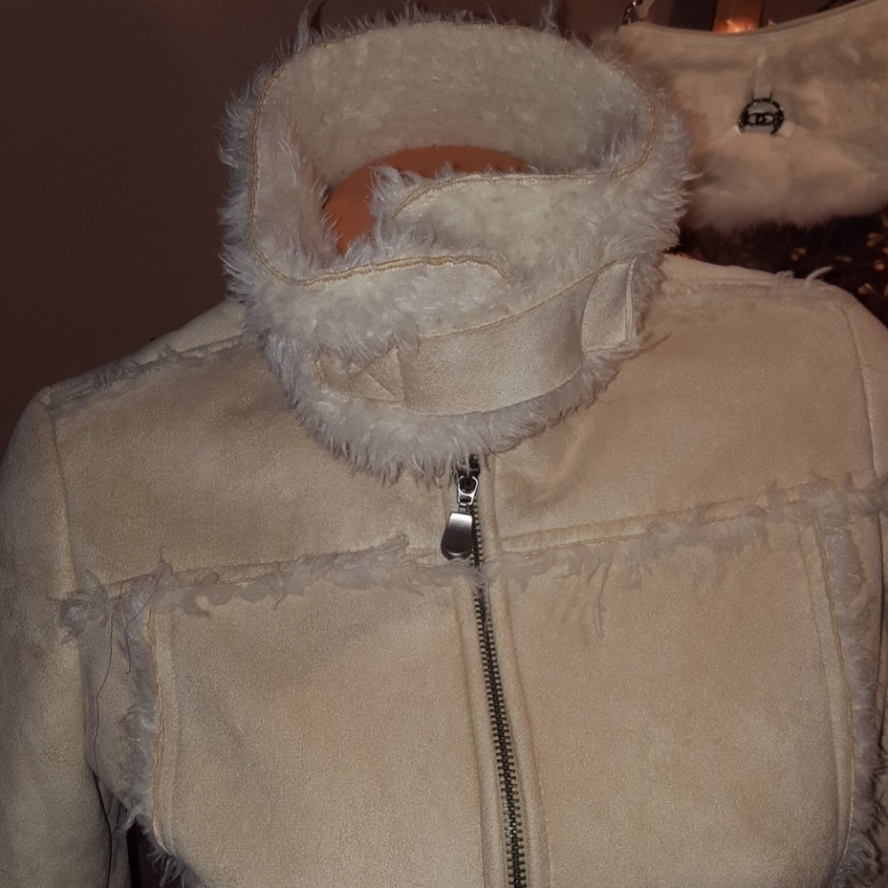Bebe shearling coat size XS - Picture 3 of 8